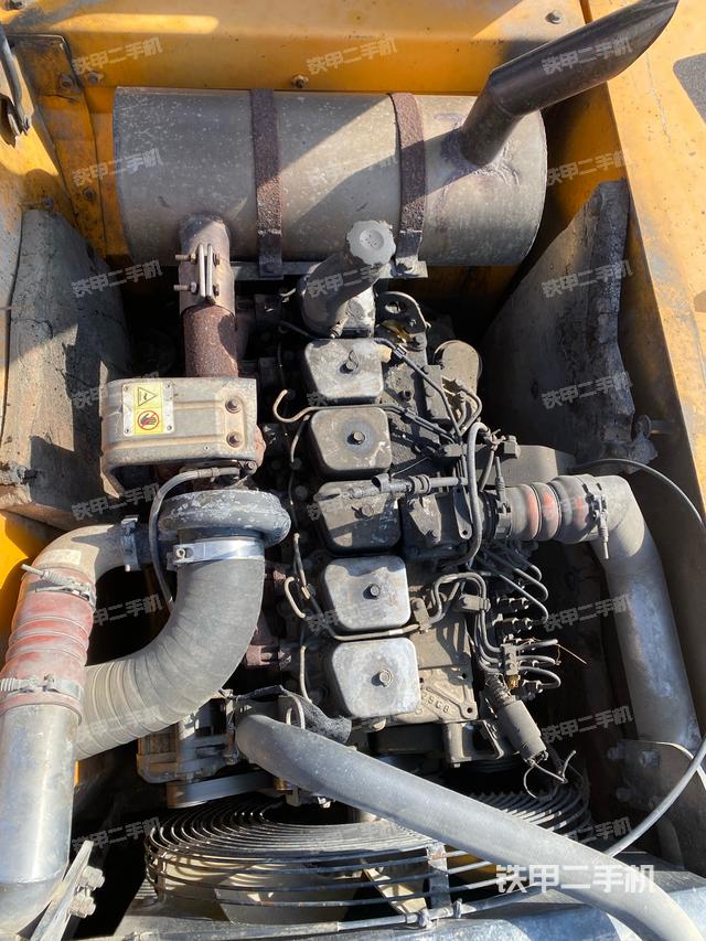 发动机整体俯视（整机外观）