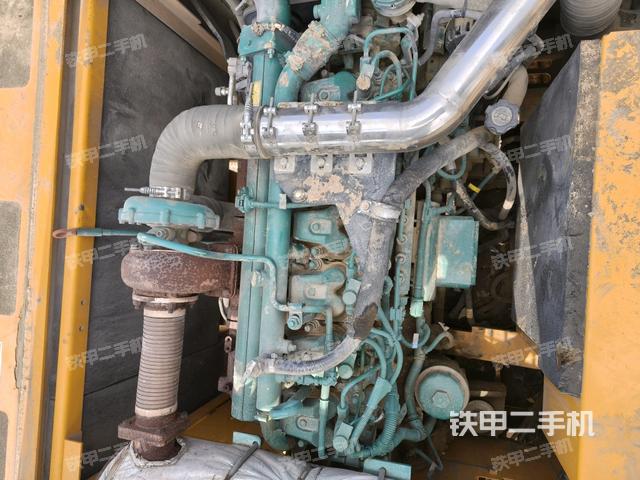 龙工LG6205E挖掘机的设备实拍-第46张实拍照片