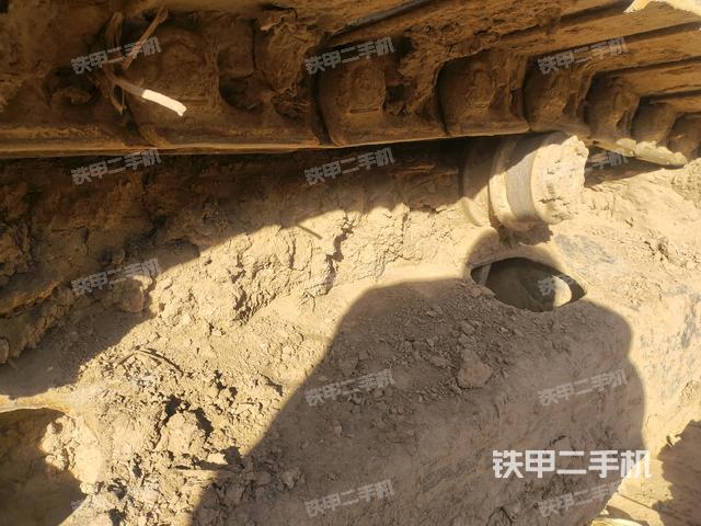 左托鏈輪和鏈筋(行走機(jī)構(gòu)) 左托鏈輪和鏈筋(行走機(jī)構(gòu))