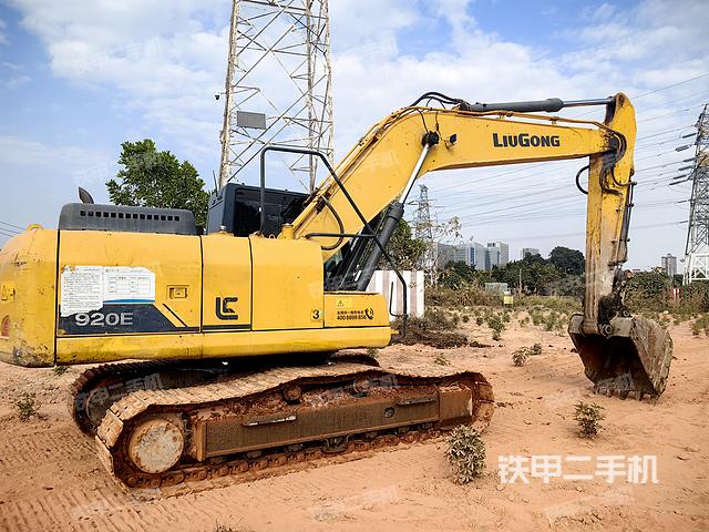 整機右后45°（整機外觀）