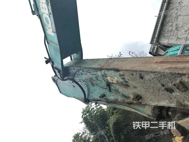 大臂根部?斜視（工作和回轉(zhuǎn)裝置）