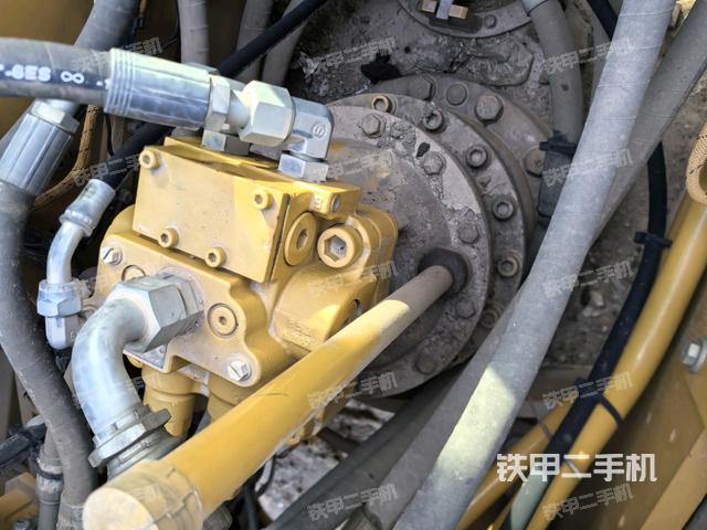 回轉(zhuǎn)馬達(dá)（上車部件）