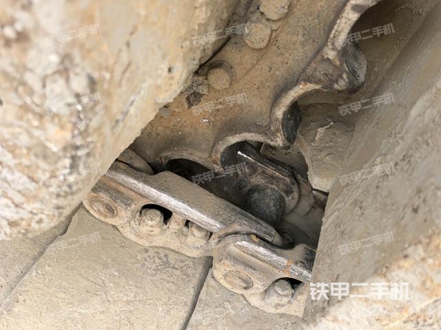 右側(cè)行走馬達(dá)蓋板（行走機(jī)構(gòu)）