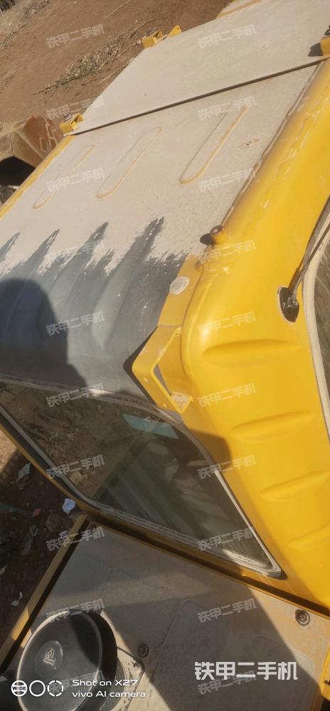 駕駛室頂部（整機(jī)外觀）