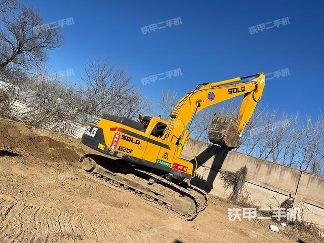 整機右后45°(整機外觀) 整機右后45°(整機外觀)