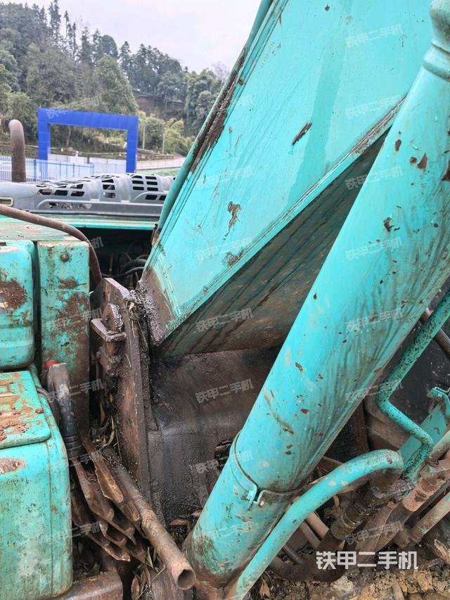 大臂根部?斜視（工作和回轉(zhuǎn)裝置）