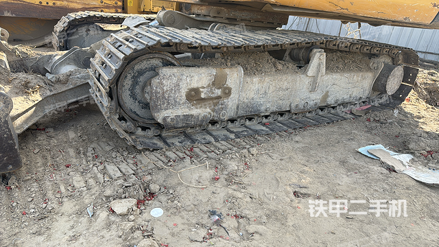 单侧履带整体（整机外观）