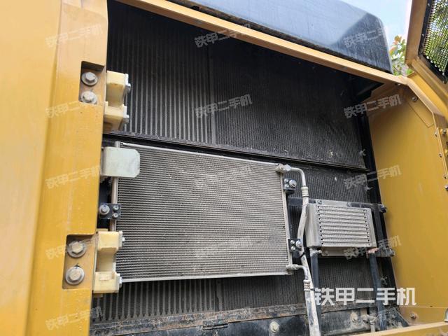 液壓泵室(大件艙室) 液壓泵室(大件艙室)