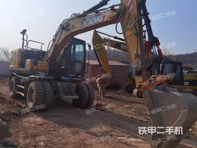 整機右后45°(整機外觀) 整機右后45°(整機外觀)