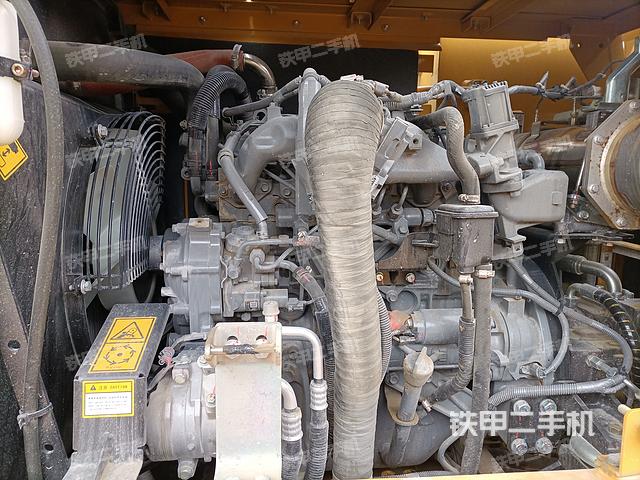 發(fā)動機整體俯視（整機外觀）