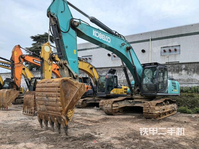 右前45(整機外觀) 右前45(整機外觀)