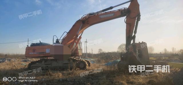 整機(jī)右后45°(整機(jī)外觀) 整機(jī)右后45°(整機(jī)外觀)