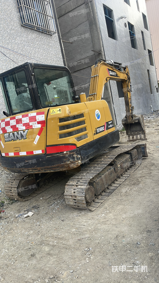 整机右后45°（整机外观）