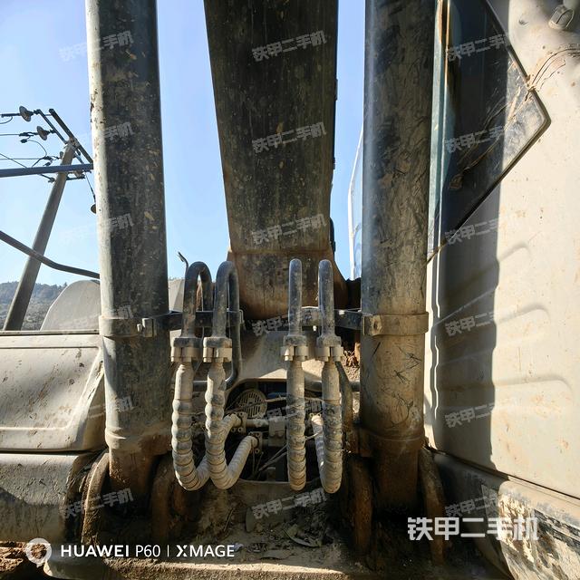 大臂油缸整體?豎拍(工作和回轉(zhuǎn)裝置) 大臂油缸整體?豎拍(工作和回轉(zhuǎn)裝置)
