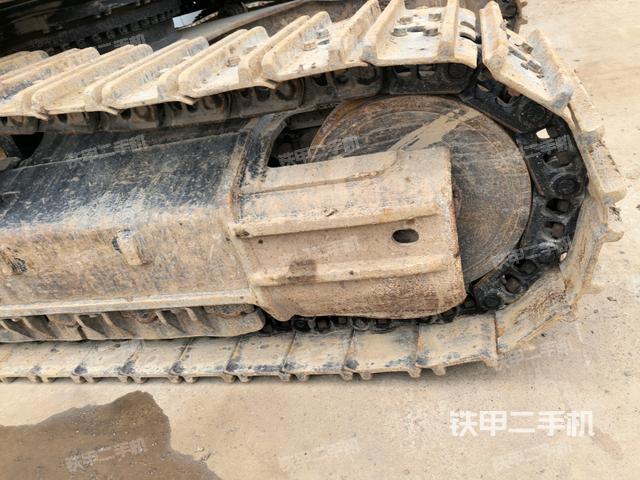 左側(cè)行走馬達(dá)蓋板(行走機(jī)構(gòu)) 左側(cè)行走馬達(dá)蓋板(行走機(jī)構(gòu))