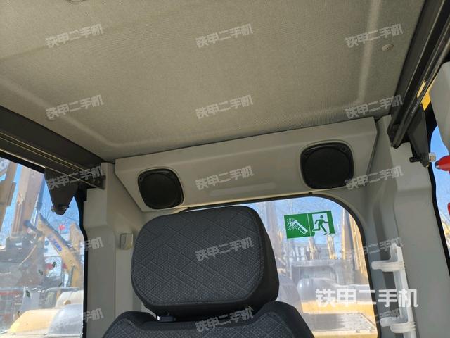 座椅后部（駕駛室部分）