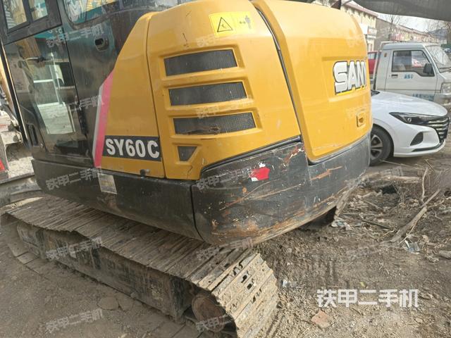 左后45(整機外觀) 左后45(整機外觀)