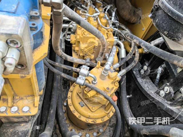 駕駛室頂部俯視(上車部件) 駕駛室頂部俯視(上車部件)