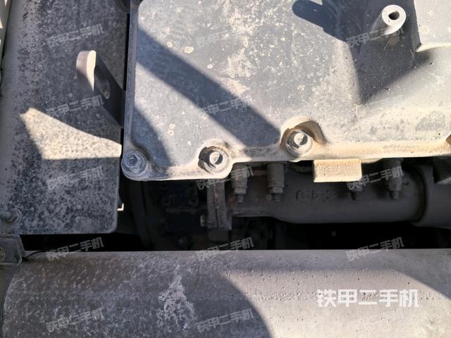 氣門室蓋螺絲特寫(上車部件) 氣門室蓋螺絲特寫(上車部件)