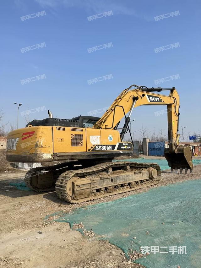 整機(jī)右后45°（整機(jī)外觀）