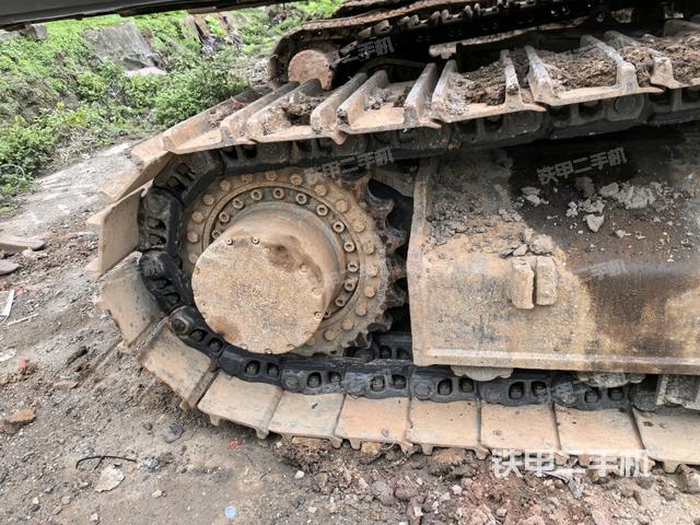 右側(cè)行走馬達(dá)蓋板（行走機(jī)構(gòu)）