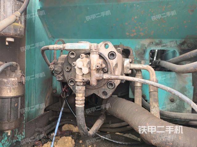 液壓泵室（大件艙室）