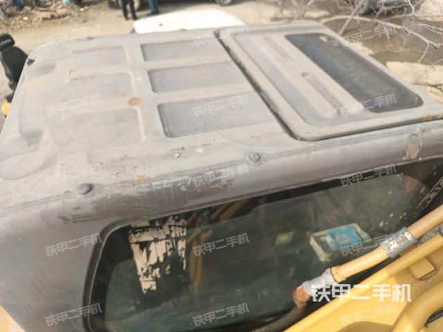 駕駛室頂部俯視(上車部件) 駕駛室頂部俯視(上車部件)