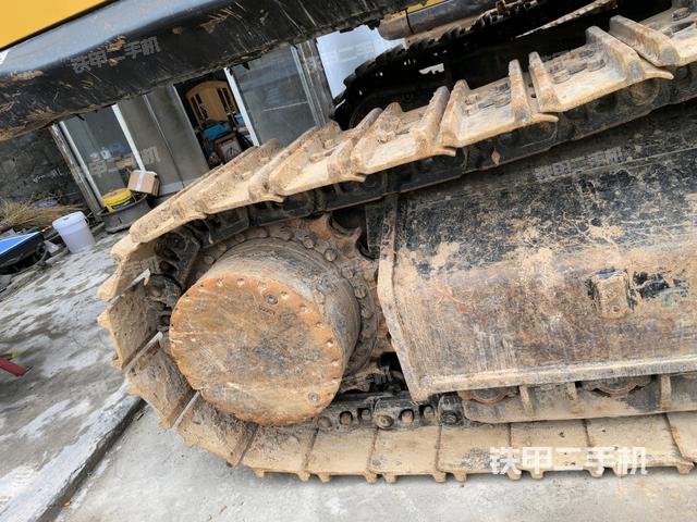 左導(dǎo)向輪(行走機(jī)構(gòu)) 左導(dǎo)向輪(行走機(jī)構(gòu))