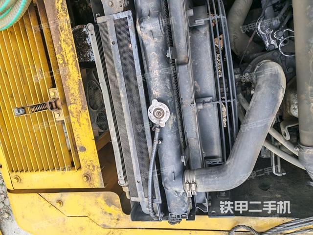 水箱+風扇特寫(上車部件) 水箱+風扇特寫(上車部件)