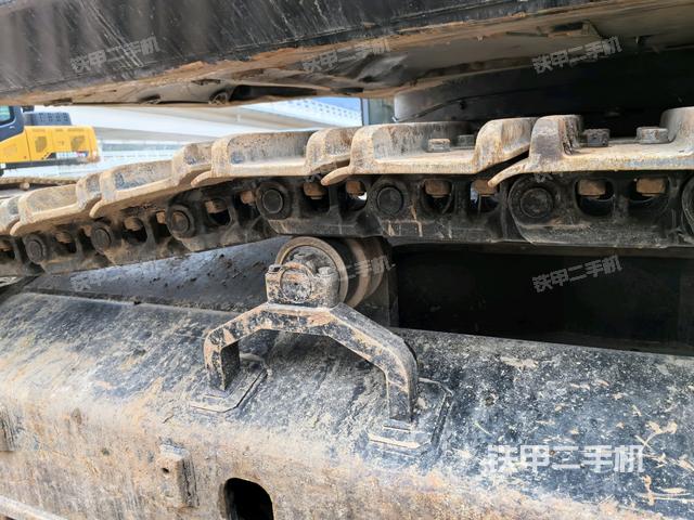 左驅(qū)動輪(行走機(jī)構(gòu)) 左驅(qū)動輪(行走機(jī)構(gòu))