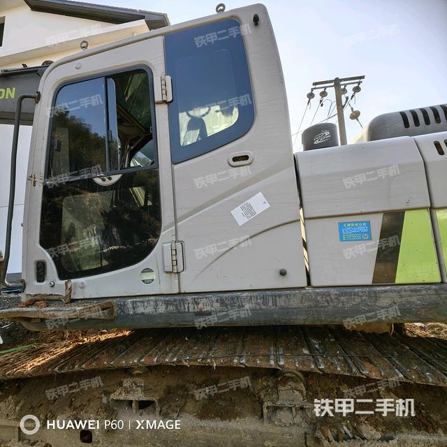 駕駛室正側(cè)(駕駛室部分) 駕駛室正側(cè)(駕駛室部分)
