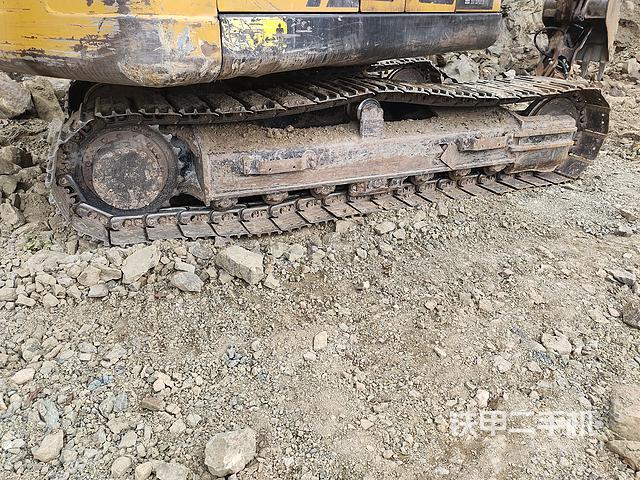 单侧履带整体（整机外观）