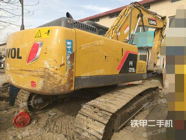 右后45(整機外觀) 右后45(整機外觀)