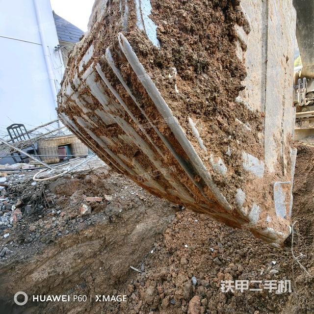 鏟斗45度(工作和回轉(zhuǎn)裝置) 鏟斗45度(工作和回轉(zhuǎn)裝置)