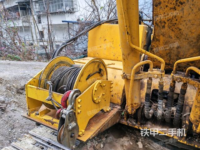 鏟斗45度(工作和回轉(zhuǎn)裝置) 鏟斗45度(工作和回轉(zhuǎn)裝置)