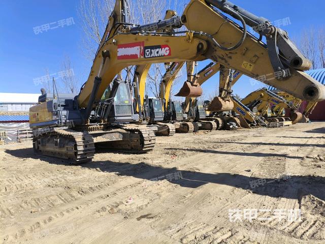 右前45(整機(jī)外觀) 右前45(整機(jī)外觀)