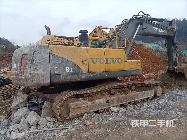 整機(jī)右后45°（整機(jī)外觀）