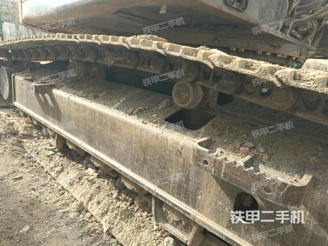 左托鏈輪和鏈筋(行走機構(gòu)) 左托鏈輪和鏈筋(行走機構(gòu))
