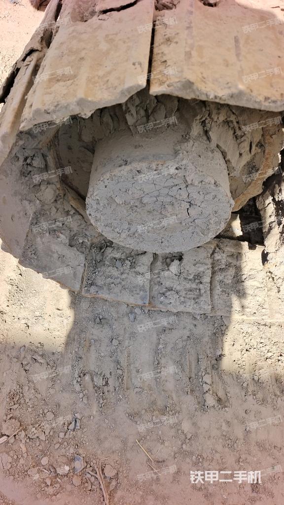 右側(cè)行走馬達蓋板（行走機構）