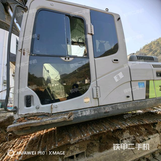 駕駛室左后45度(駕駛室部分) 駕駛室左后45度(駕駛室部分)