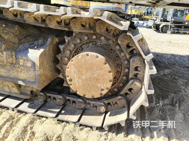 左驅(qū)動(dòng)輪(行走機(jī)構(gòu)) 左驅(qū)動(dòng)輪(行走機(jī)構(gòu))