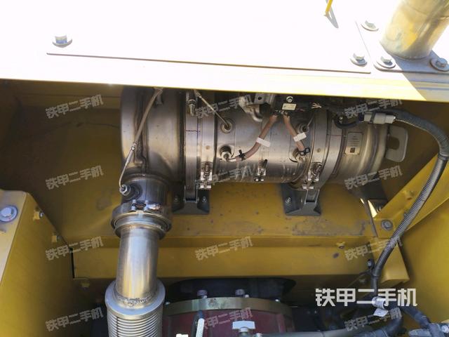 氣門室蓋螺絲特寫（上車部件）