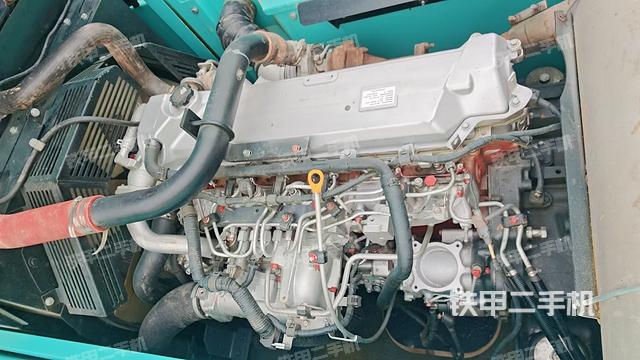 发动机整体俯视（整机外观）