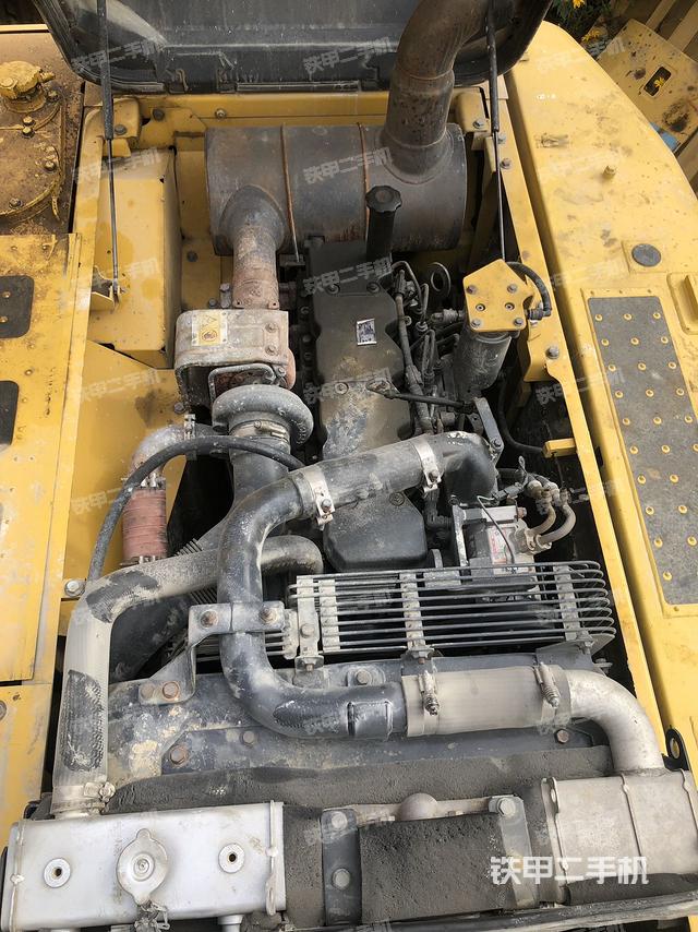 发动机整体俯视（整机外观）