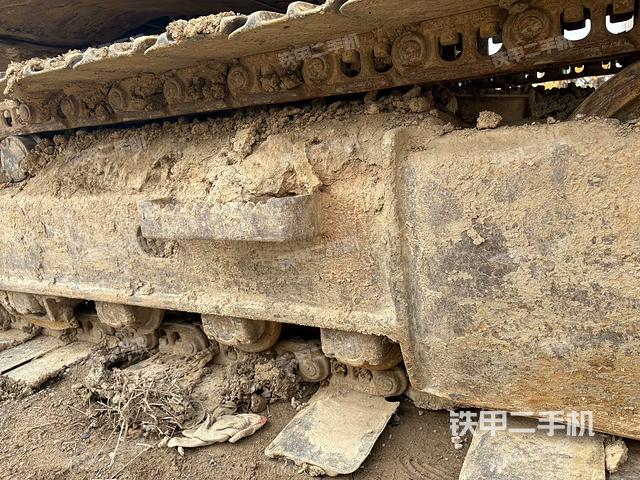 左驅(qū)動(dòng)輪(行走機(jī)構(gòu)) 左驅(qū)動(dòng)輪(行走機(jī)構(gòu))