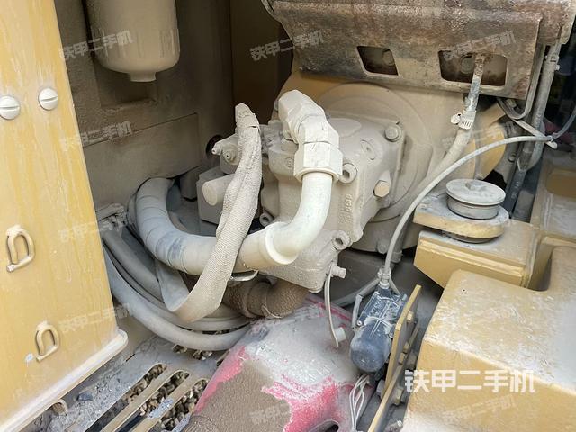 電瓶（大件艙室）