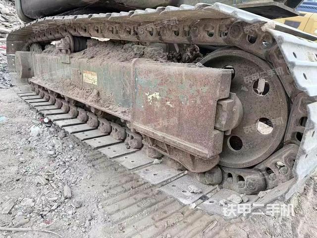 单侧履带整体（整机外观）