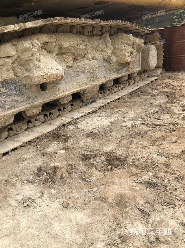 单侧履带整体（整机外观）