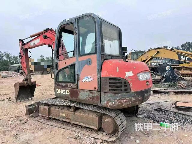 整机右后45°（整机外观）