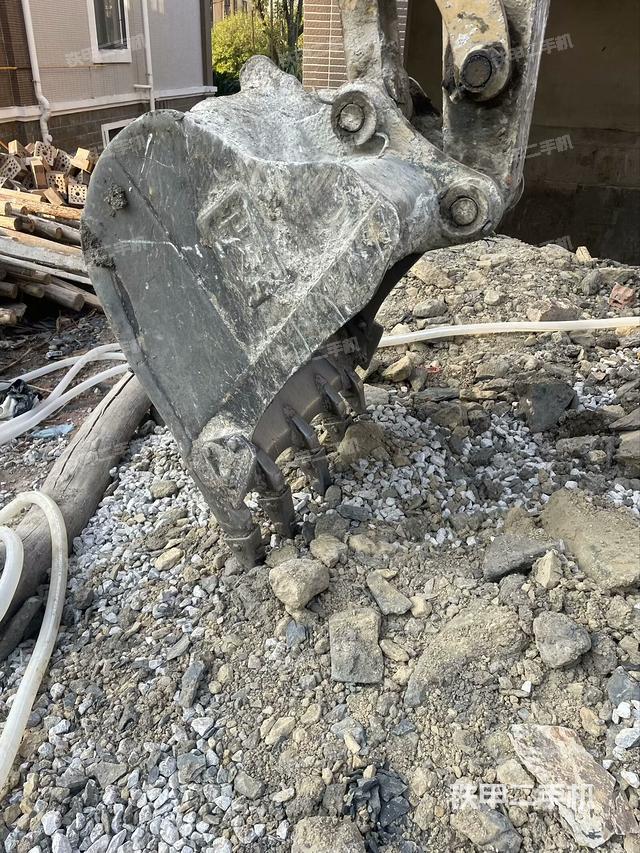 鏟斗45度（工作和回轉(zhuǎn)裝置）